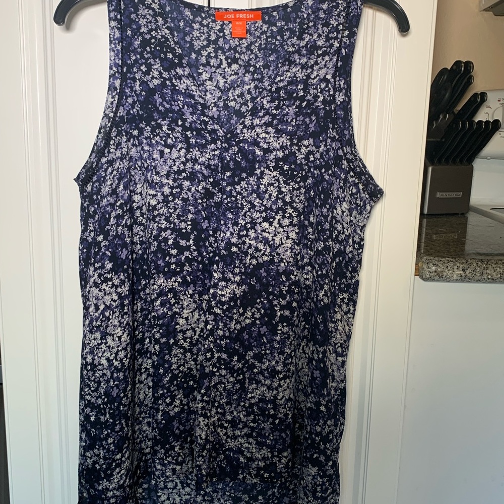 Navy Floral Shell. Brand:  Joe Fresh. Size M.